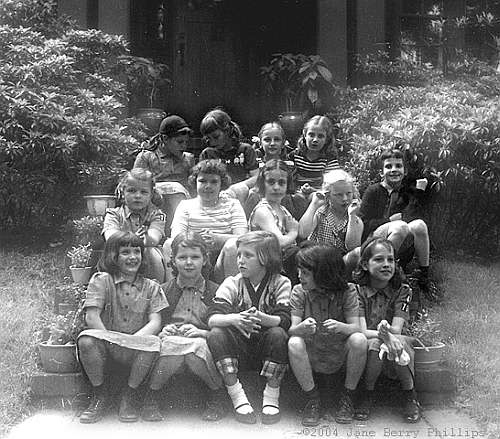 Kew Gardens Beownie Troop 4-76 c. 1953.