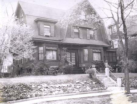 Abingdon Road looking east to Lefferts Boulevard, Kew Gardens, NY.