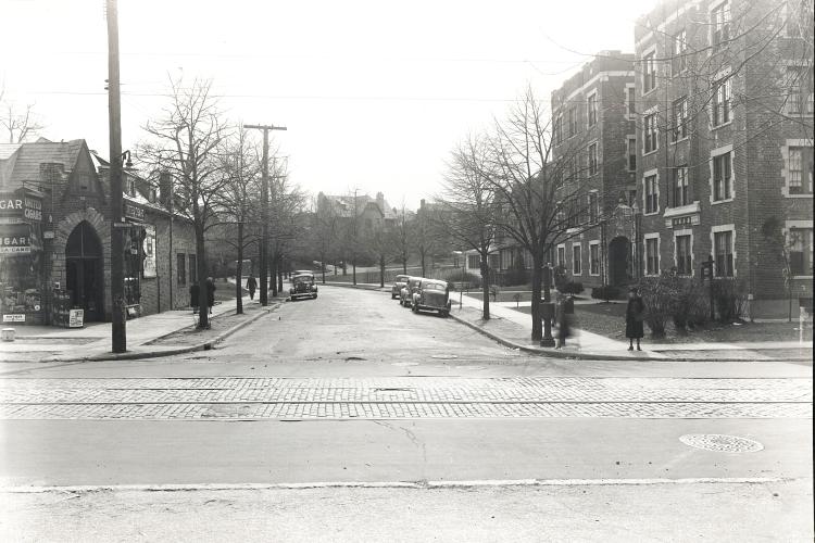 Looking south on 116th Street past Metropolitan Avenue, Kew Gardens, NY.