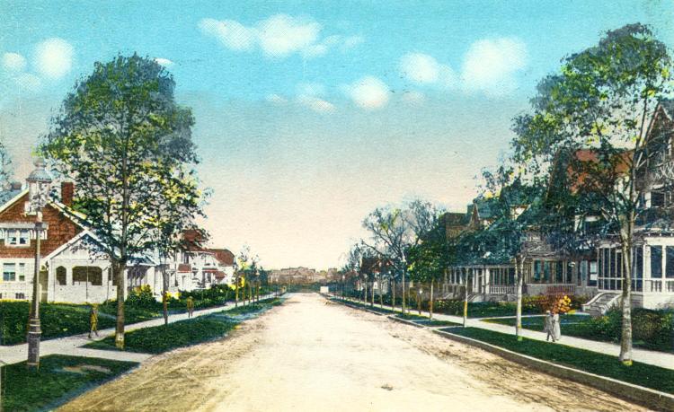 Looking west on Abingdon Road from Lefferts Avenue (Boulevard) in Kew Gardens, NY.