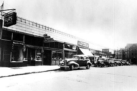 Lefferts Boulevard looking looking south from Austin Street in Kew Gardens, NY.