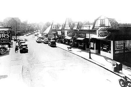 Lefferts Boulevard looking south from Austin Street in Kew Gardens, NY.