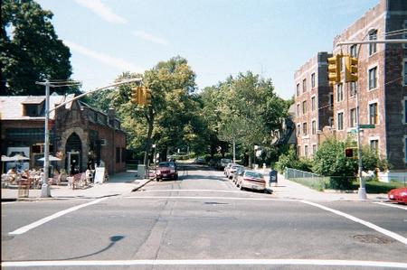 Looking south on 116th Street past Metropolitan Avenue, Kew Gardens, NY.
