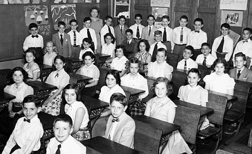 P.S. 99 Grade 4-2 (1954).