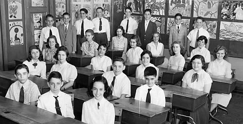 P.S. 99 Grade 7-1 (1954).