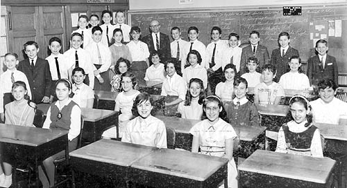 P.S. 99 Grade 6-1 (1960).